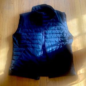 Lululemon vest. XXL. Used but good condition.